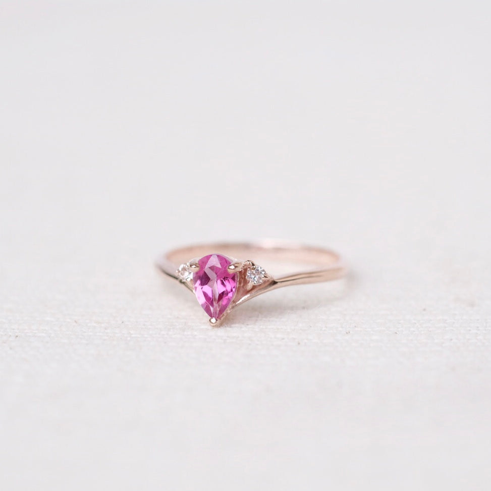 Ines Rings - Pink Topaz
