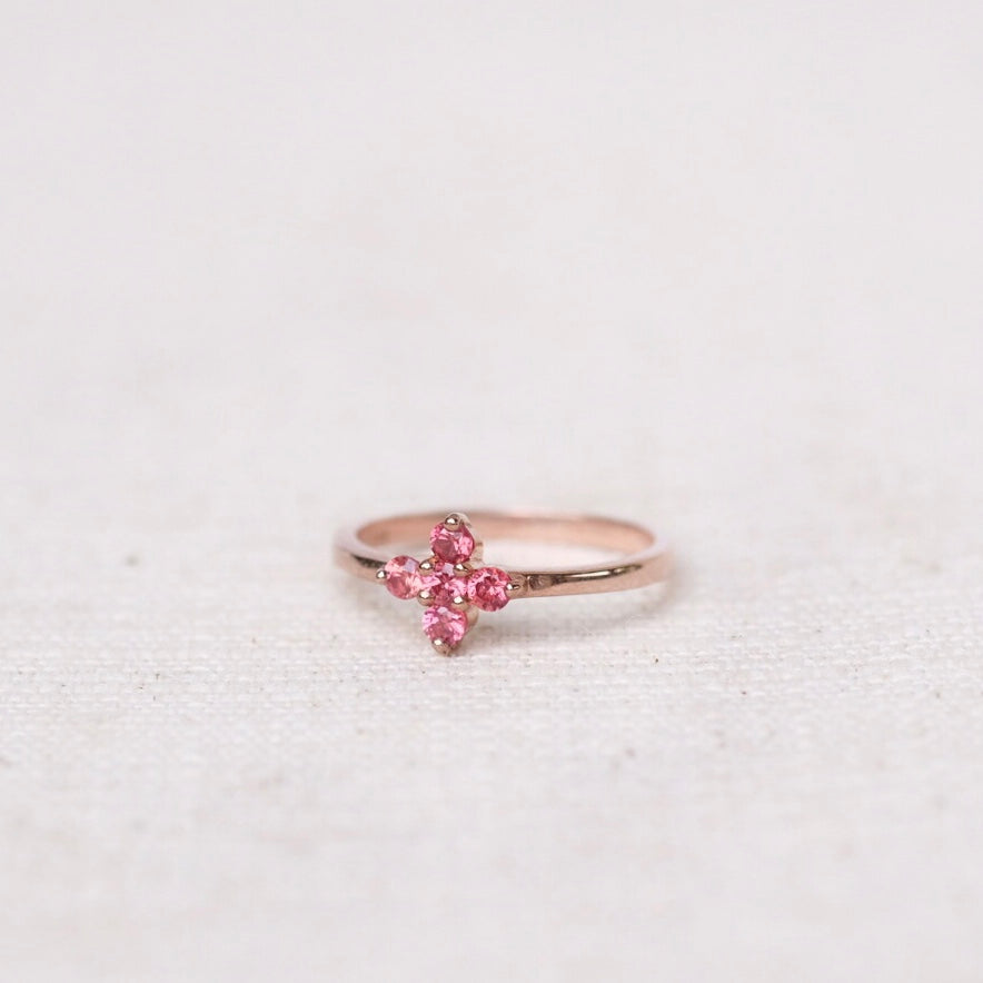 Noemie Rings - Reddish Orange Sapphire