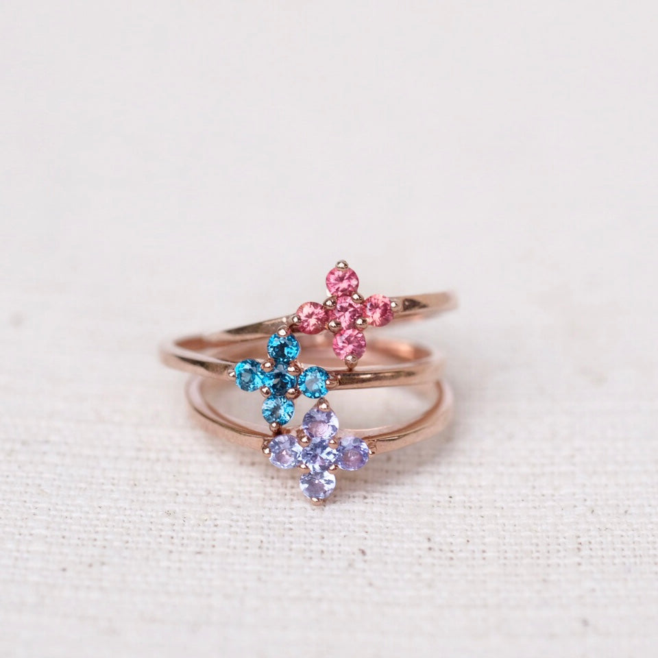 Noemie Rings - Reddish Orange Sapphire