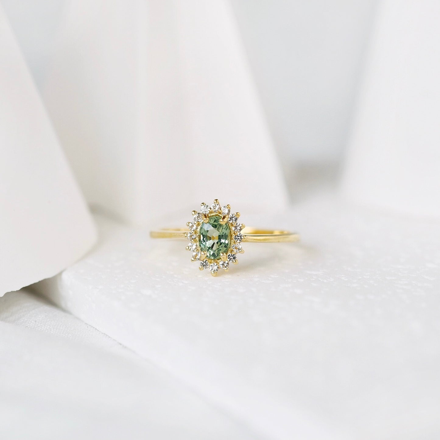 Laetitia Rings - Green Sapphire